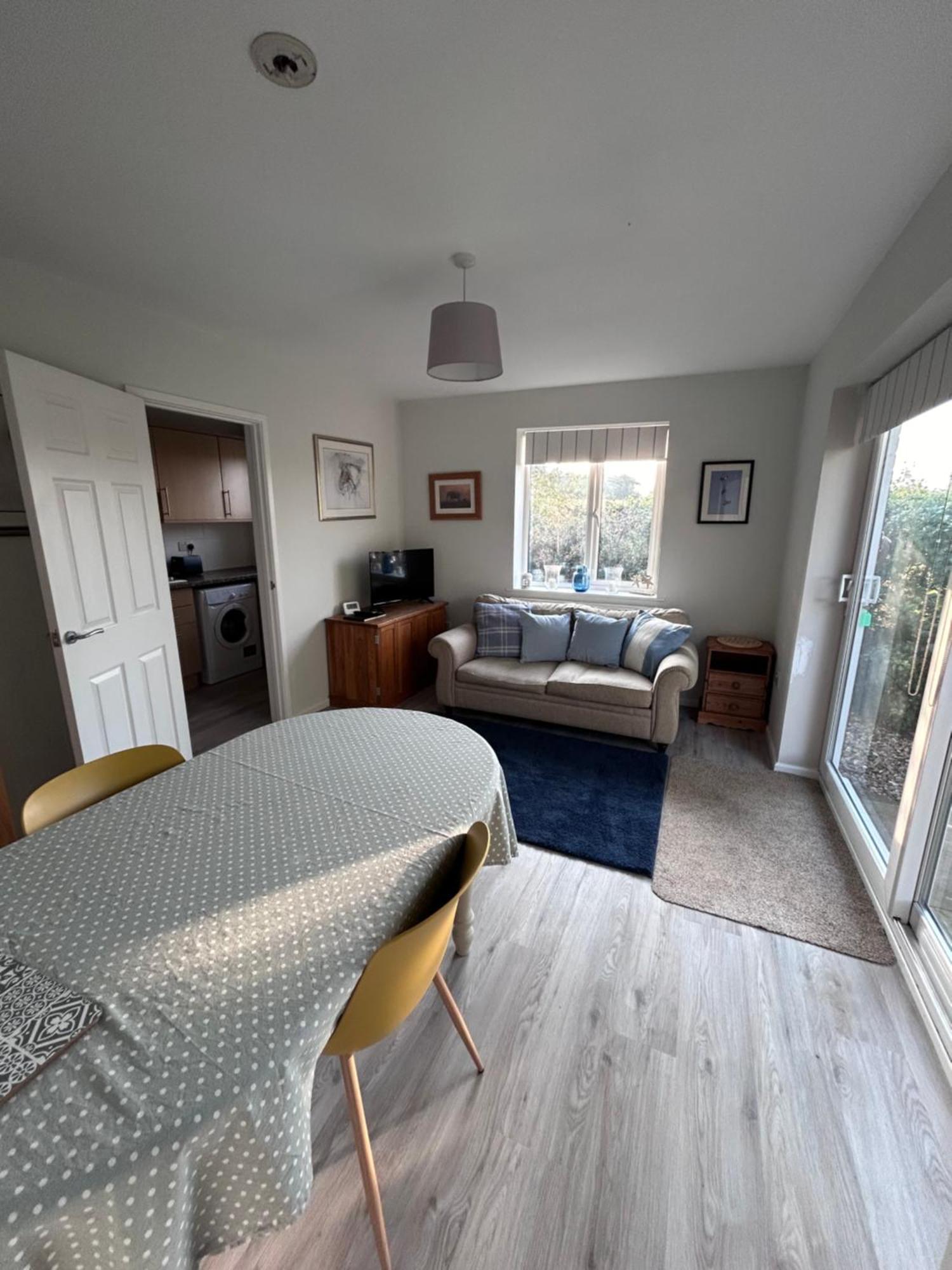 Hamble House Holiday Let Вудбридж Экстерьер фото
